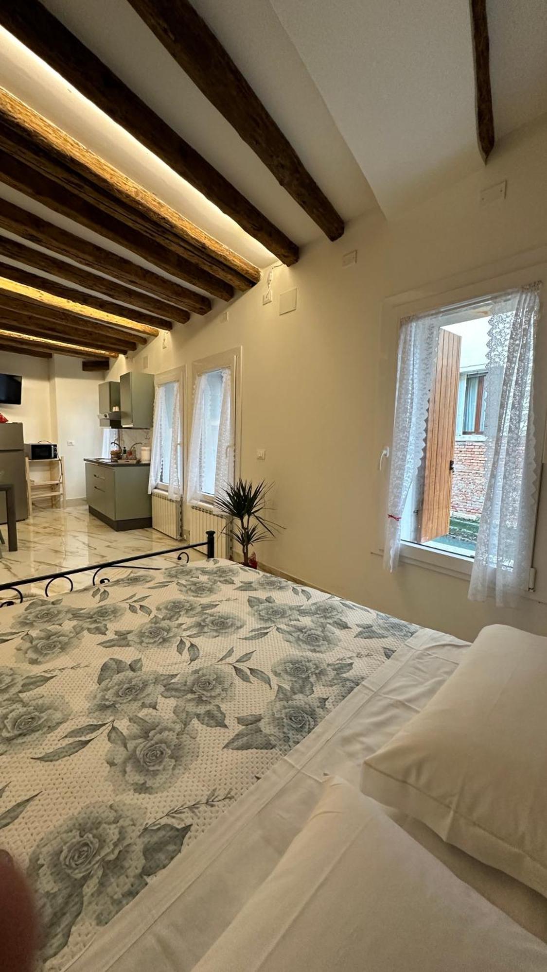 Ca Lucia Canal View 威尼斯 外观 照片