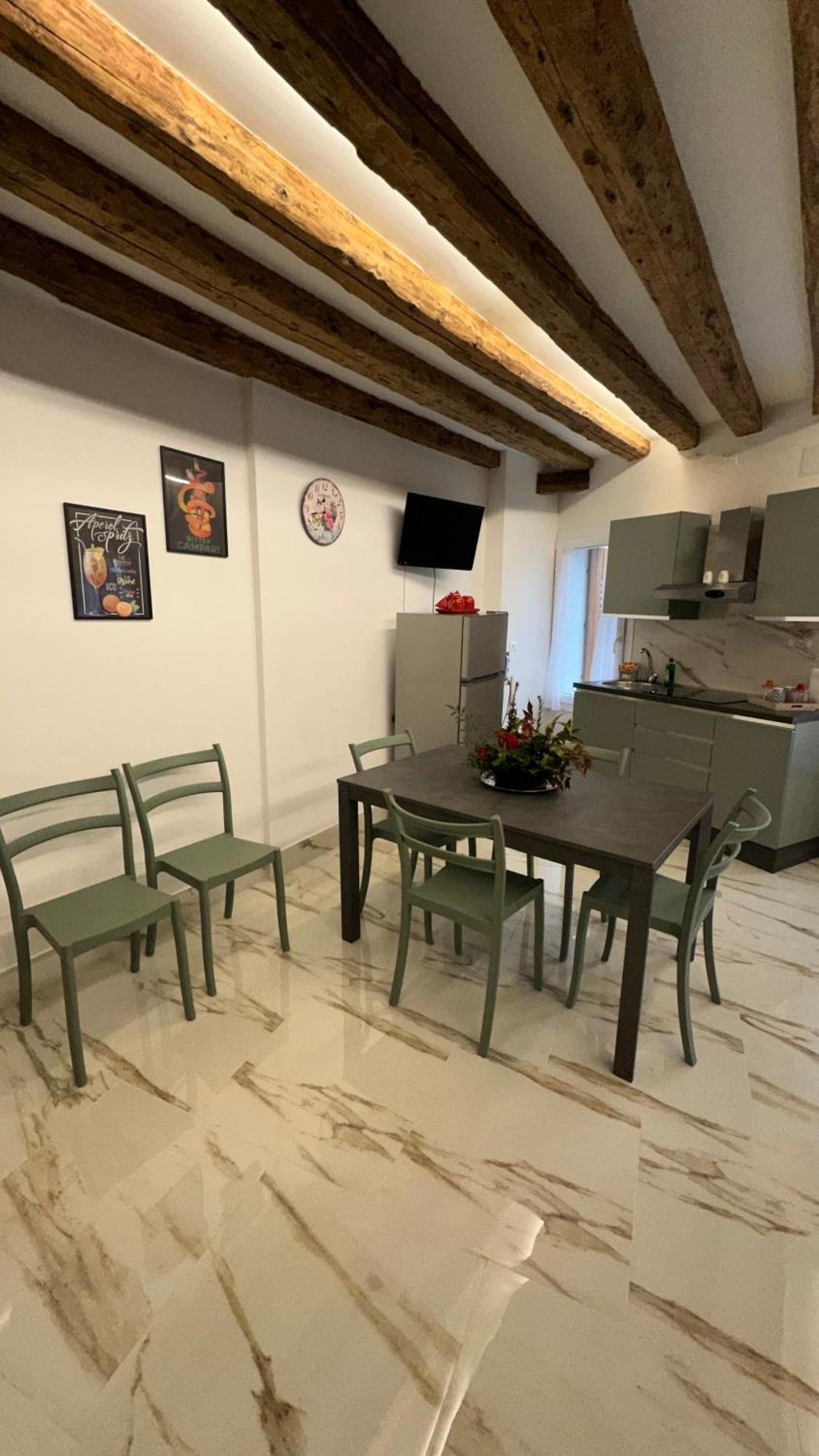 Ca Lucia Canal View 威尼斯 外观 照片