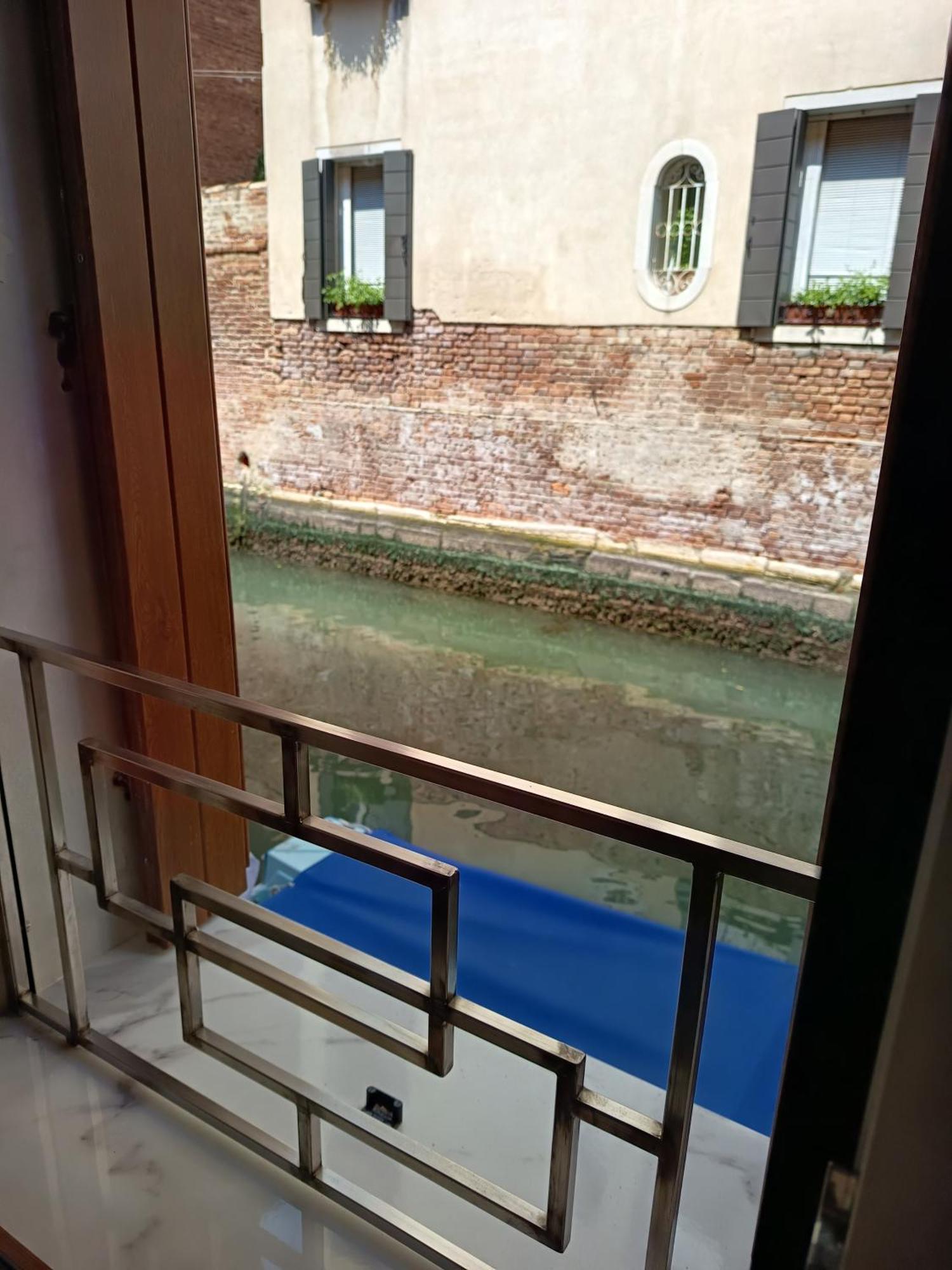 Ca Lucia Canal View 威尼斯 外观 照片